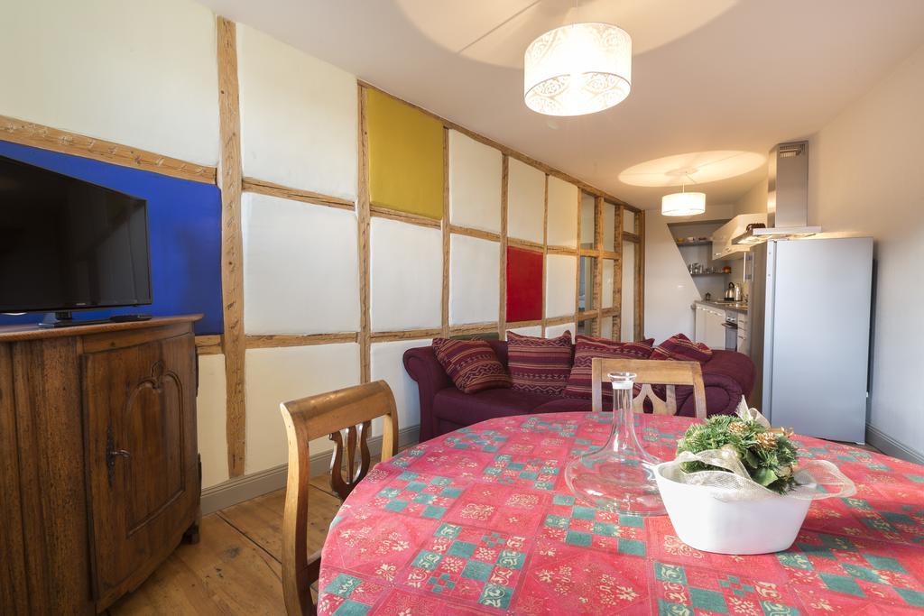 Les Appartements Saint Nicolas Colmar Exterior foto