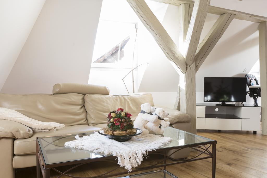 Les Appartements Saint Nicolas Colmar Exterior foto
