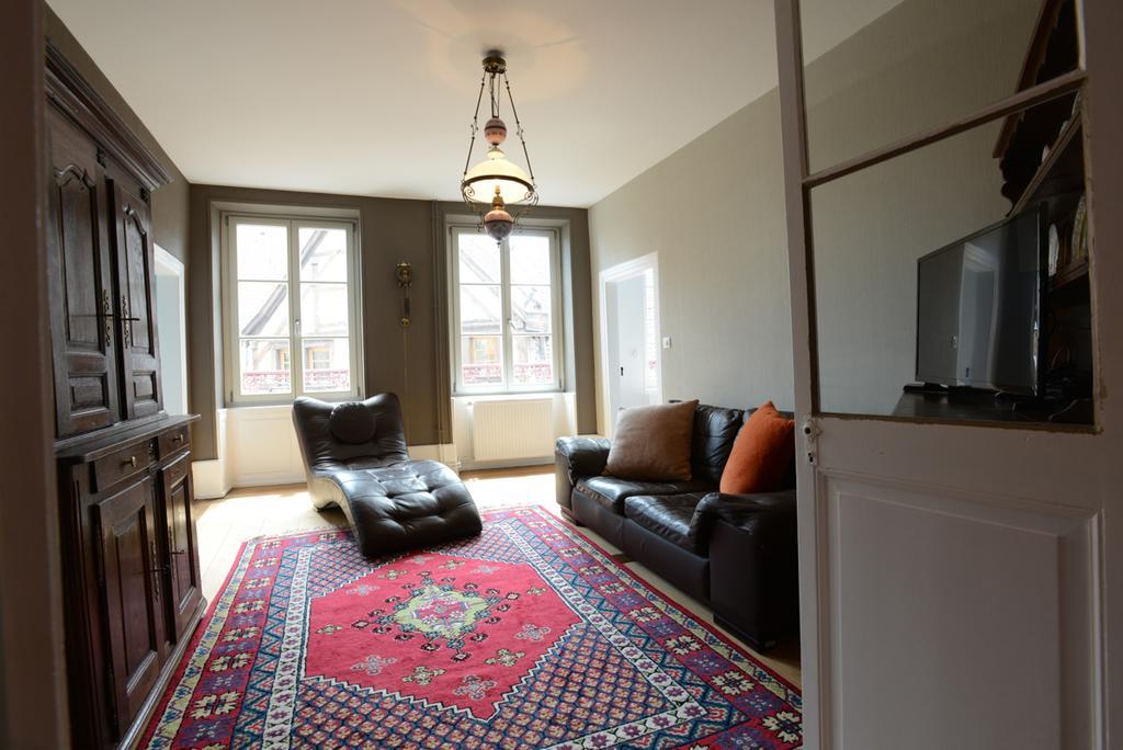 Les Appartements Saint Nicolas Colmar Exterior foto