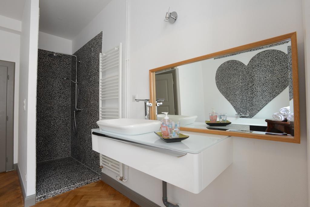 Les Appartements Saint Nicolas Colmar Exterior foto